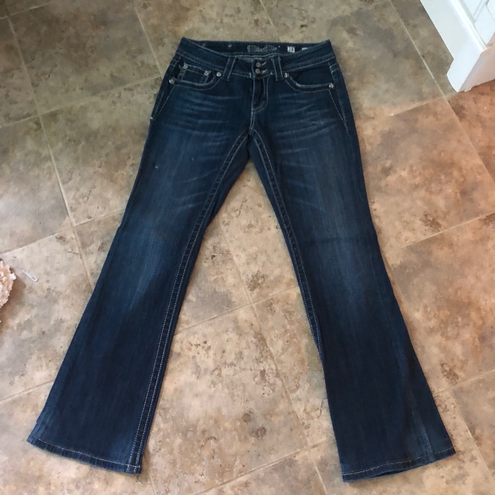 Miss Me jeans with Fleur-de-lis design size 28 - Picture 2 of 4